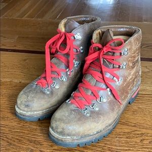 Men’s vintage Raichle leather boots